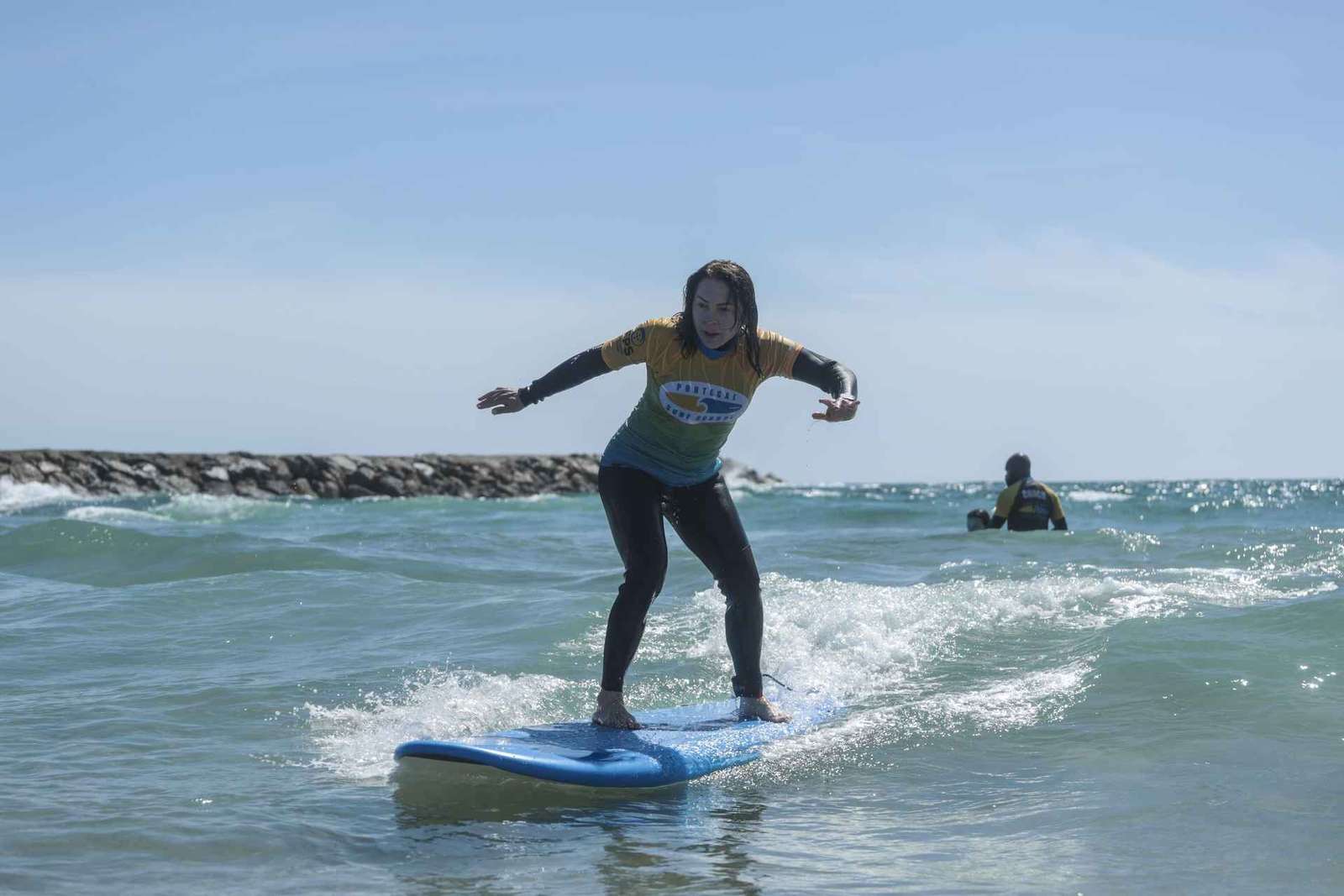Scuola di surf in Portogallo: Lezioni di surf a Costa da Caparica