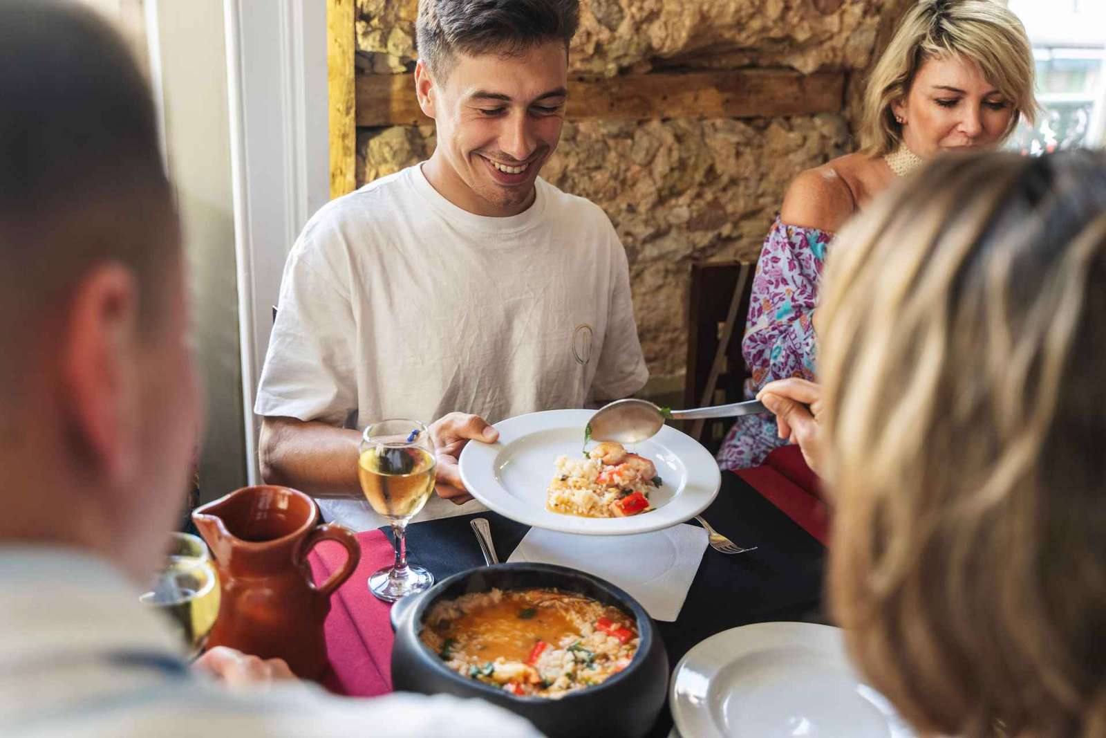 Lisbona: Tour gastronomico a piedi con degustazioni locali
