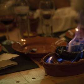 Lisbona: Serata Fado con cena al Fado Club