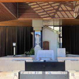 Da Lisbona: Tour di Fátima, Batalha, Nazaré e Obidos in van