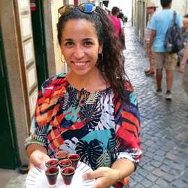 Tesori di Lisbona: tour gastronomico dell'Alfama con 18 degustazioni