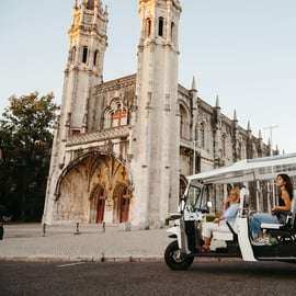 Lisbona: Tour privato della città con Eco Tuk Tuk