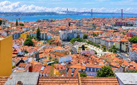 Lisbona: Tour del centro storico in tuk tuk