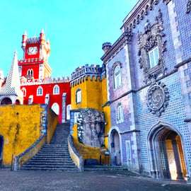 Lisbona: tour di mezza giornata di Sintra con Palazzo Pena e Regaleira