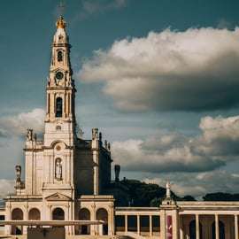 Lisbona: tour guidato del Santuario di Fatima e della Città dei Pastori
