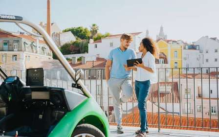 Lisbona: tour degli spinaci guidato da GPS in auto elettrica