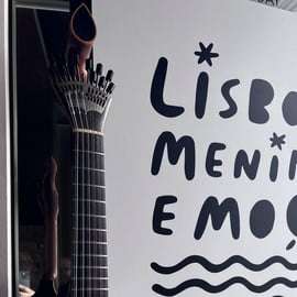 Lisbona: spettacolo di fado dal vivo nella storica Alfama con vino Porto