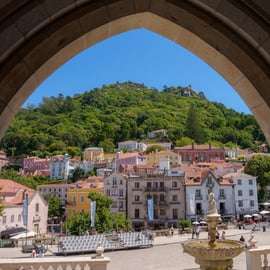 Da Lisbona: Sintra e Palacio da Pena - Tour di 1 giorno con guida esperta