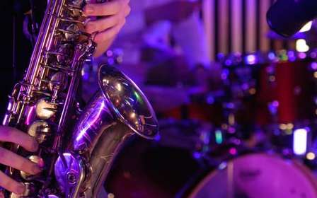 Lisbona: cena in crociera sul fiume Tago con jazz dal vivo