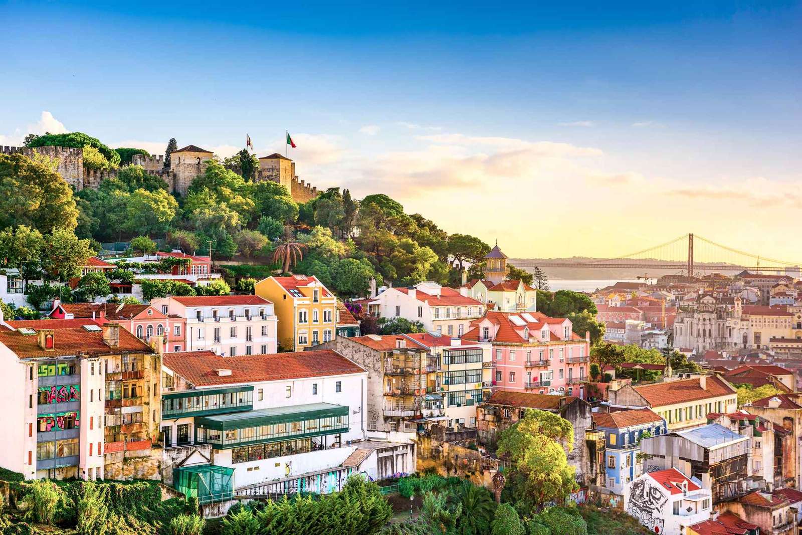 Lisbona: Biglietto di ingresso prioritario per il castello di Sao Jorge con guida