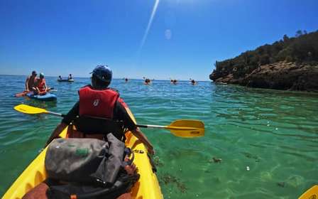 Sesimbra: tour in kayak e snorkeling con foto incluse