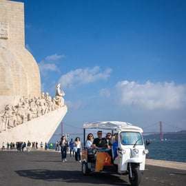 Lisbona: tour guidato di mezza giornata in tuk tuk