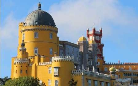 Lisbona: Tour guidato di un giorno a Sintra, Pena, Regaleira e Cascais