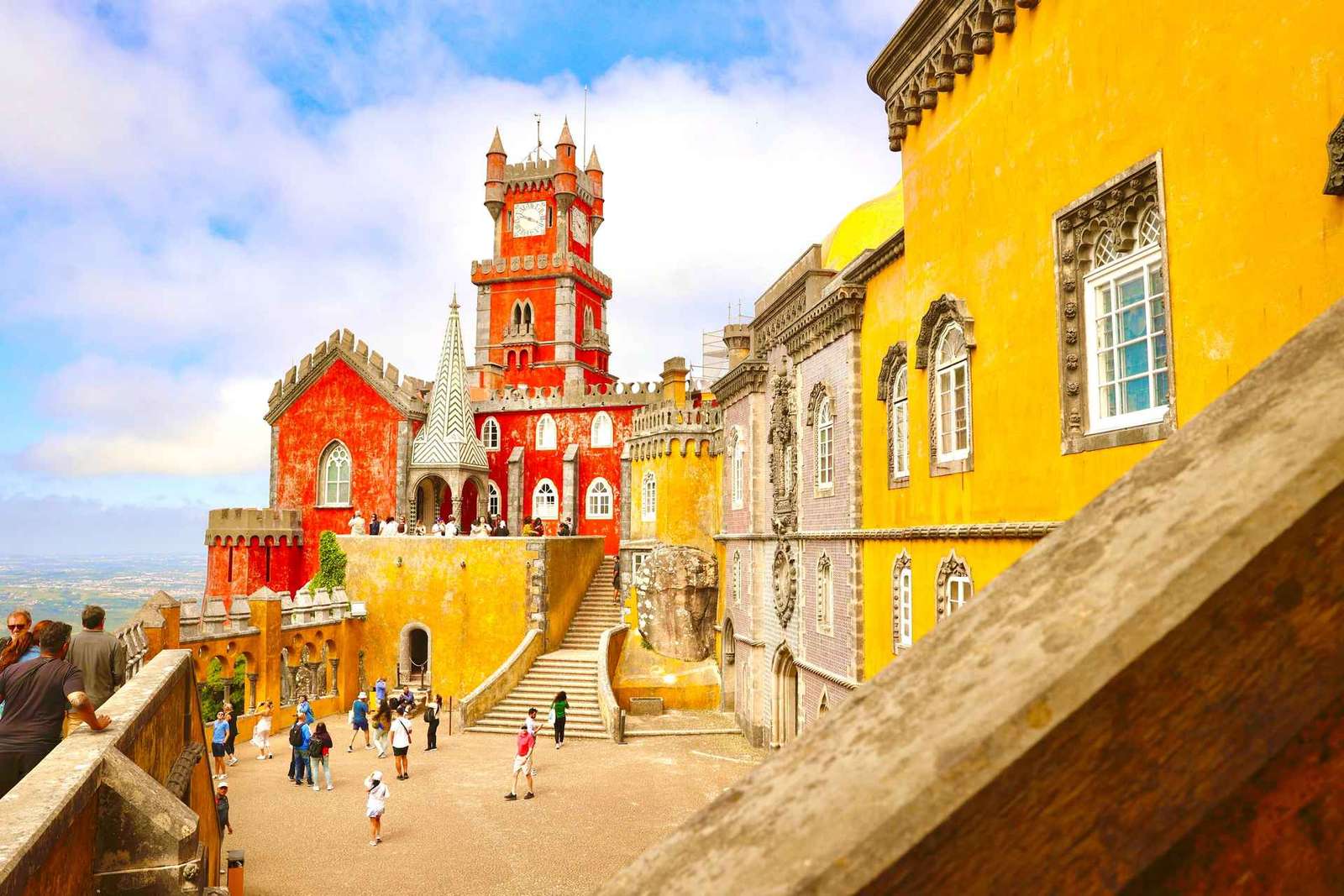 Lisbona: Tour di un giorno di Sintra, Palazzo Pena, Cabo da Roca e Cascais