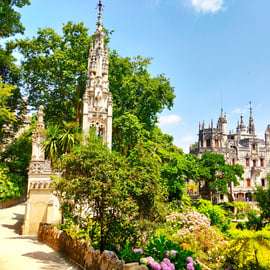 Lisbona: tour di mezza giornata di Sintra con Palazzo Pena e Regaleira
