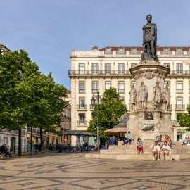 Lisbona: tour a piedi sulla storia e lo stile di vita