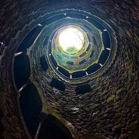 Lisbona: tour di mezza giornata di Sintra con Palazzo Pena e Regaleira