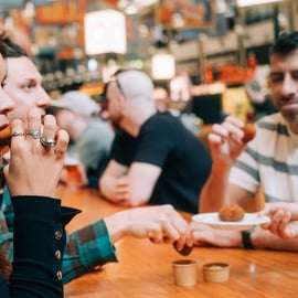 Lisbona: il tour gastronomico definitivo con un locale