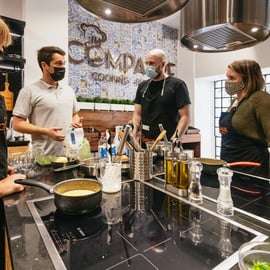 Lisbona: lezione di cucina sul pastel de nata di 2 ore