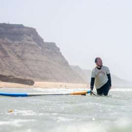 Ericeira: lezione di surf di gruppo con istruttori locali