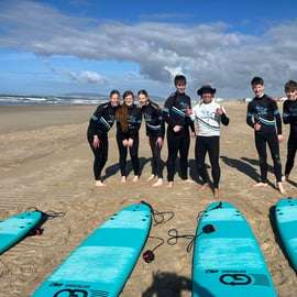 Lisbona: Lezione di surf sulla spiaggia di Costa de Caparica