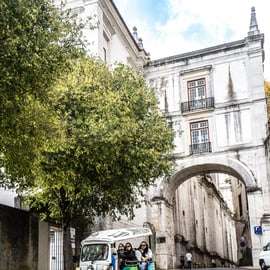 Lisbona: tour guidato di mezza giornata in tuk tuk